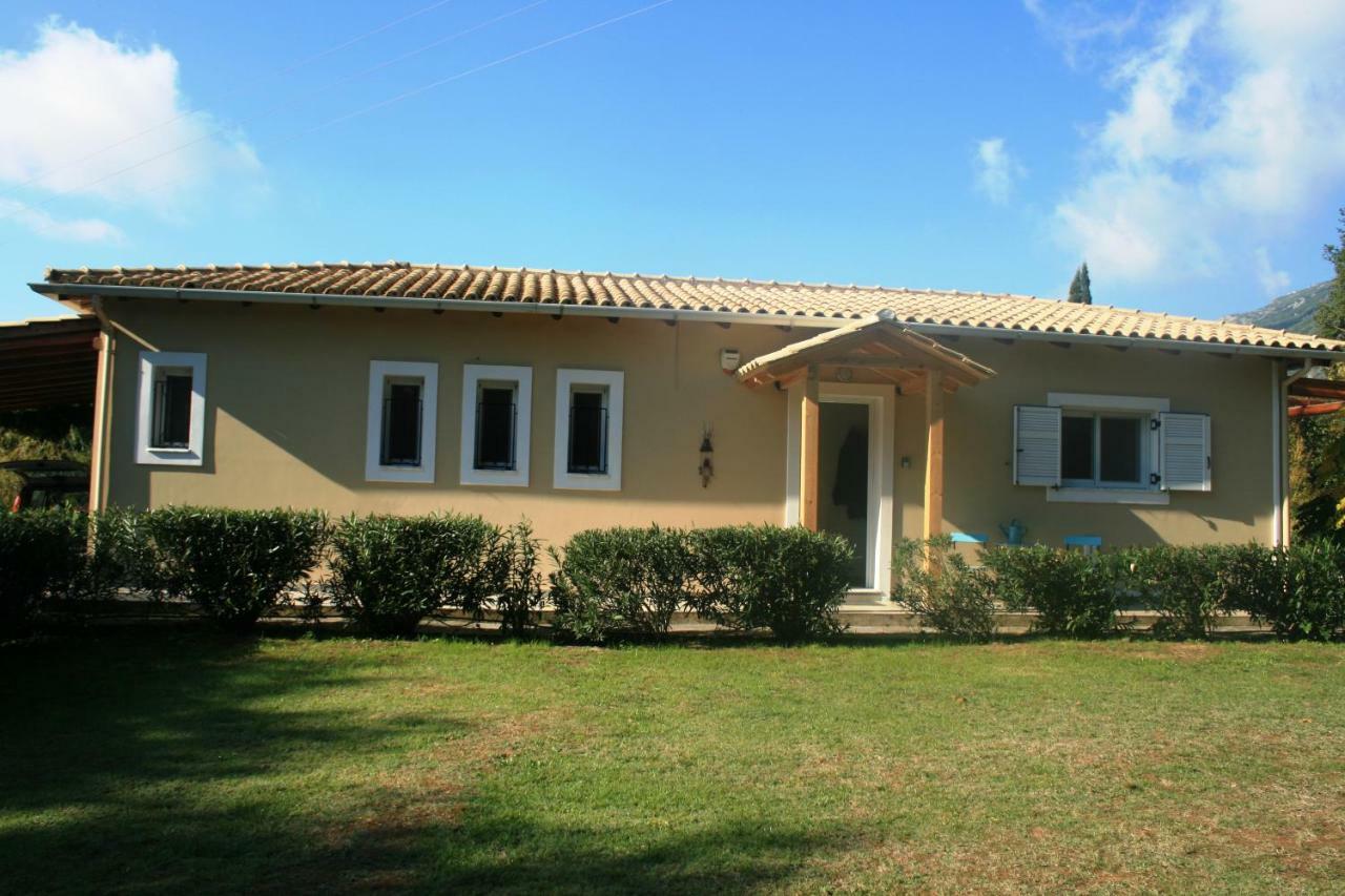 Village View Ano Korakiana Exterior photo